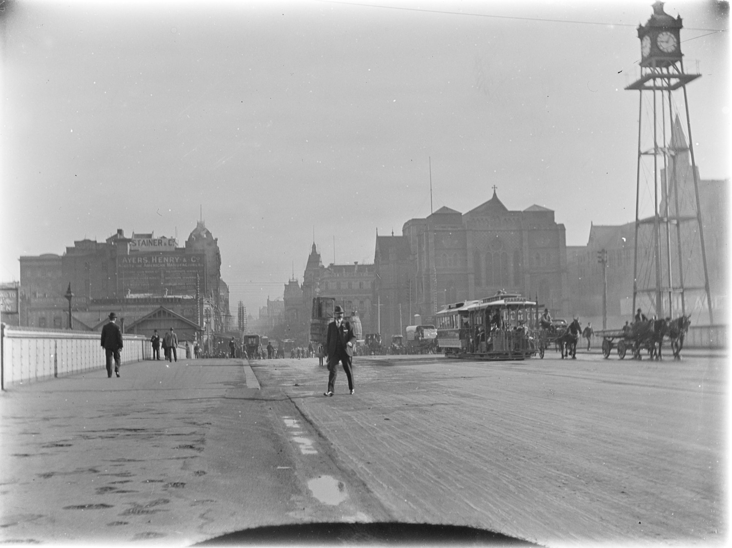 Anon - ca. 1910 - Swanston Street looking North from Princes Bridge picture - H85.857